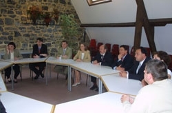 Visite de Louis Michel - Avril 2003